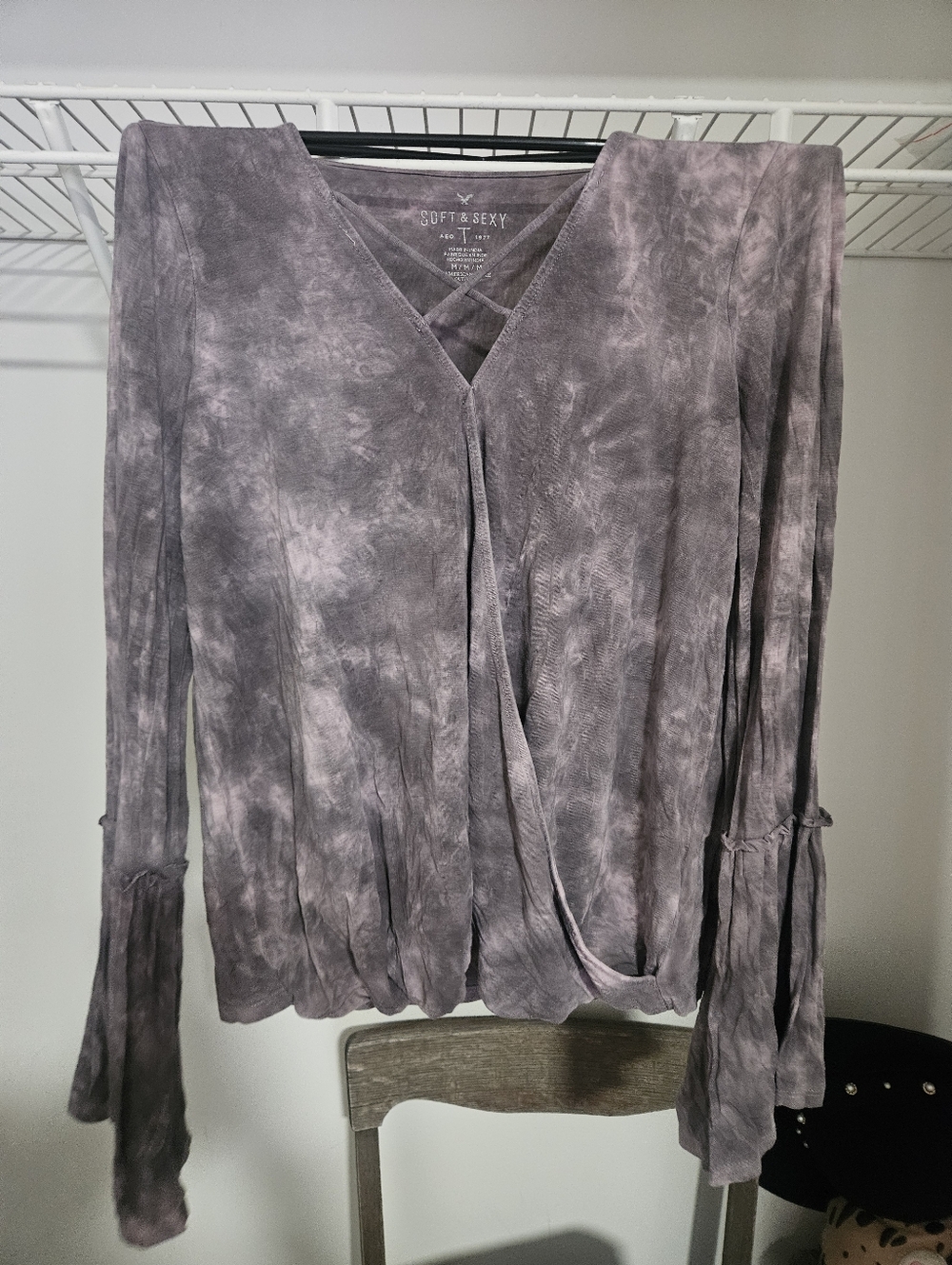 Soft & Sexy Wrap Top Size M Bell Sleeve